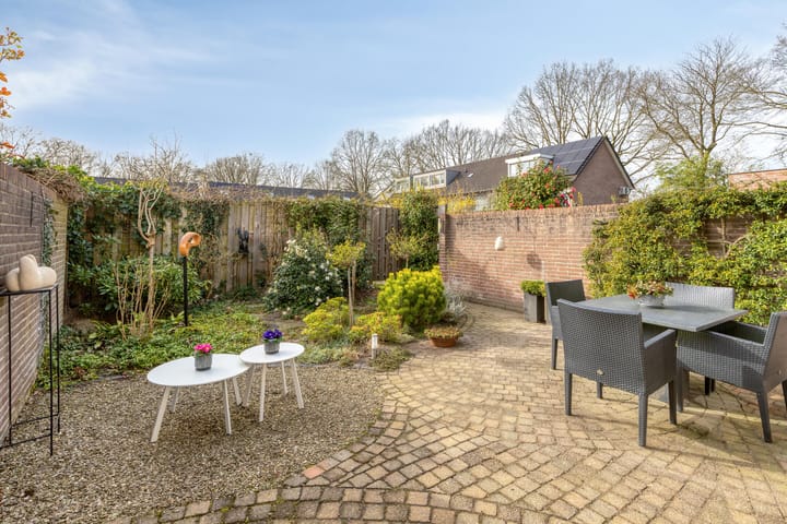 Photo 5 of de Vorster 8