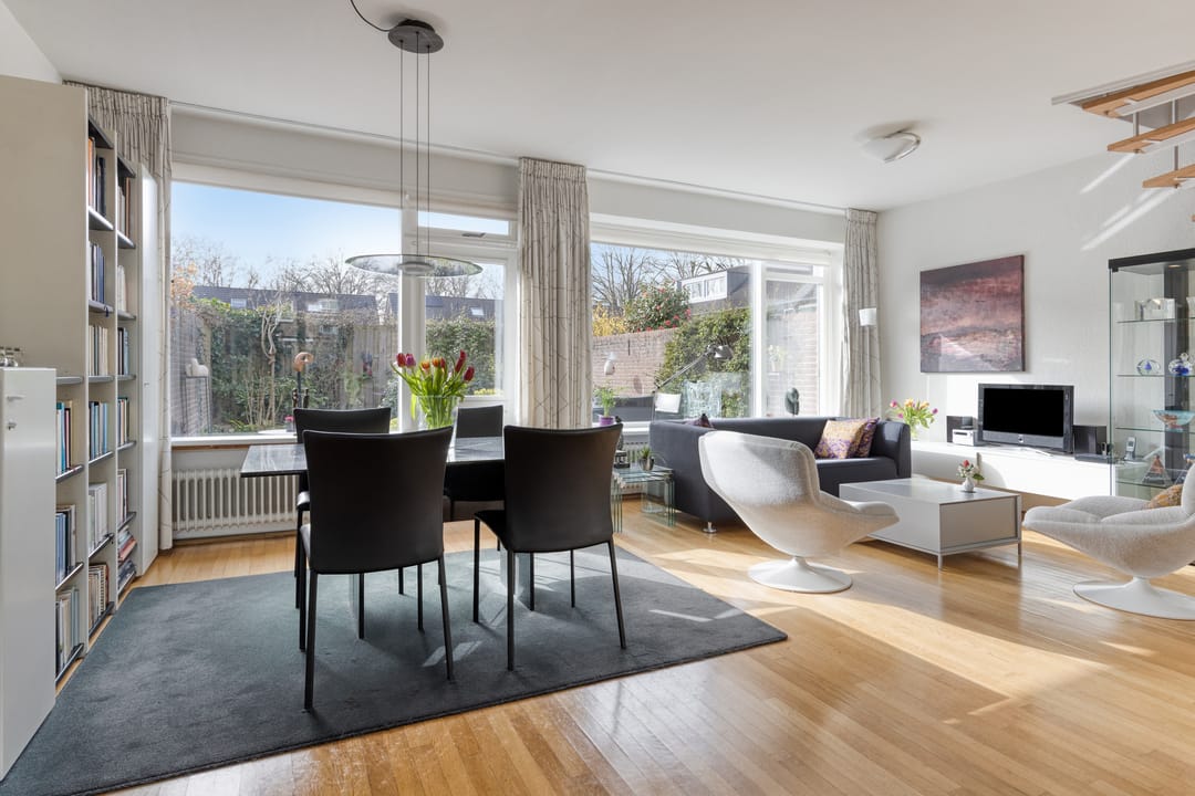 Photo 2 of de Vorster 8