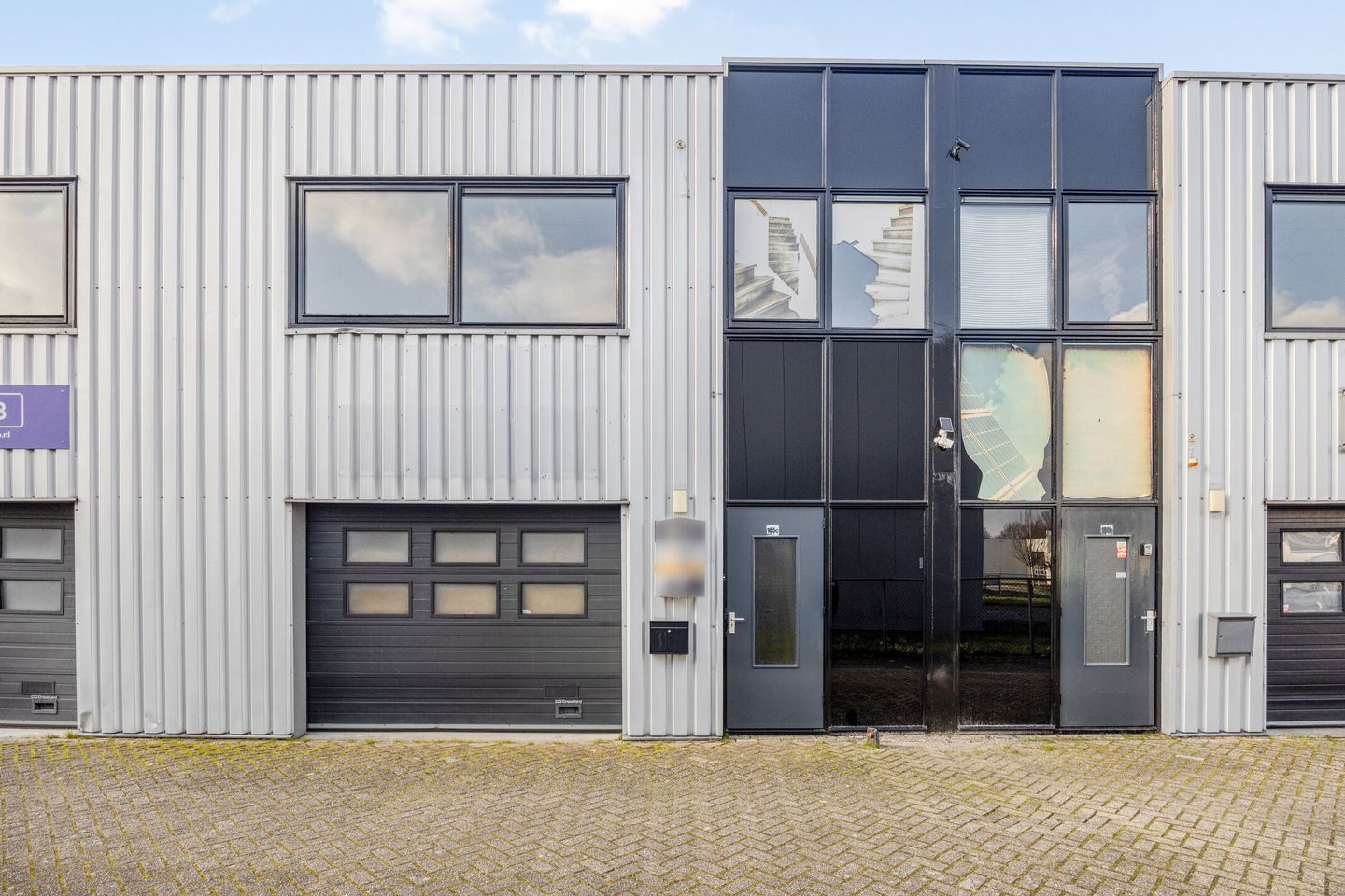 Bekijk foto 1 van Bedrijvenpark Twente 165-c