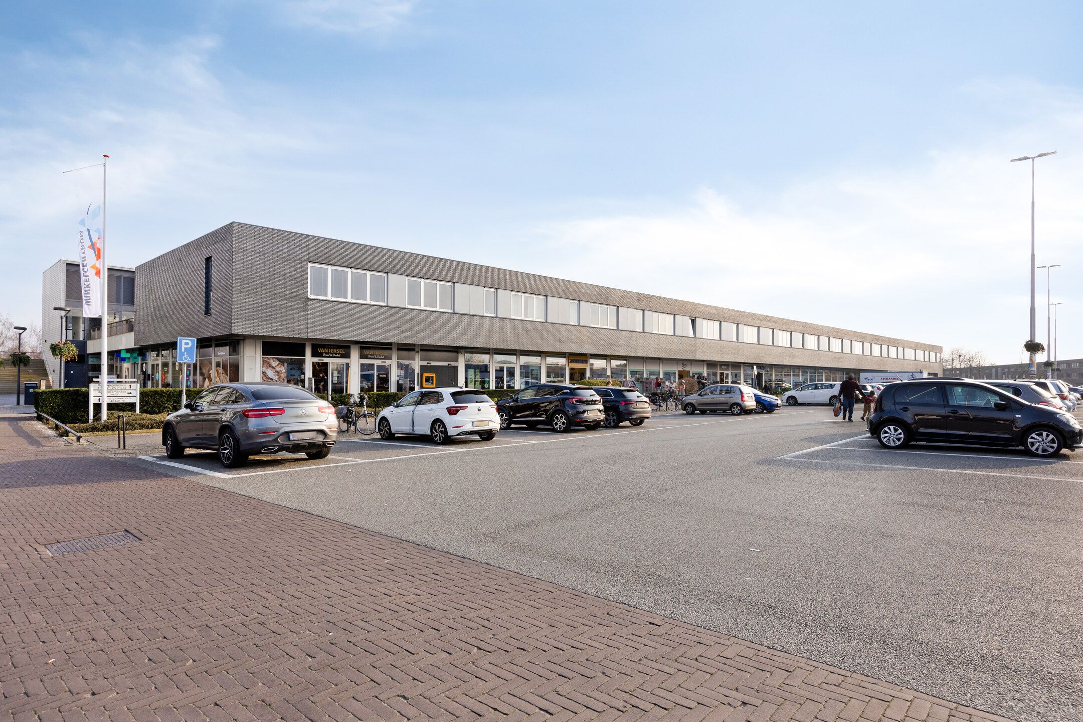 Foto 48 van Raambergstraat 11