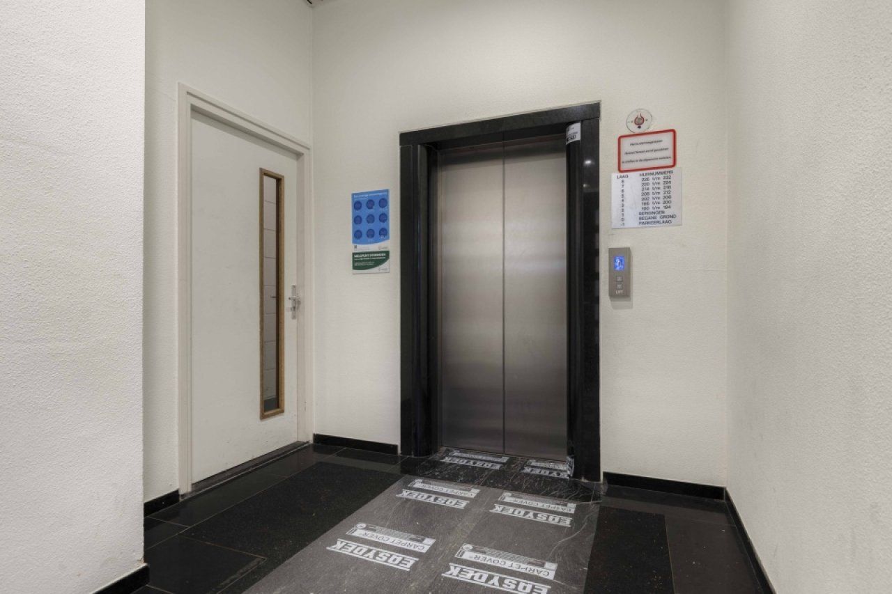 Foto 18 van Amstelboulevard 204