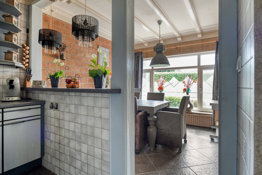 Photo 7 of Doenssenstraat 16