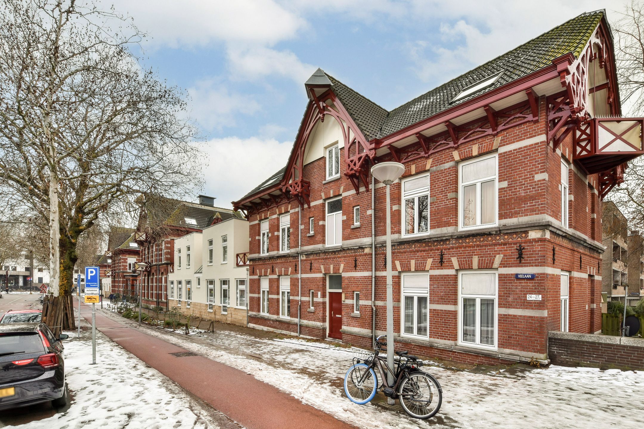 Photo 15 of Veelaan 25