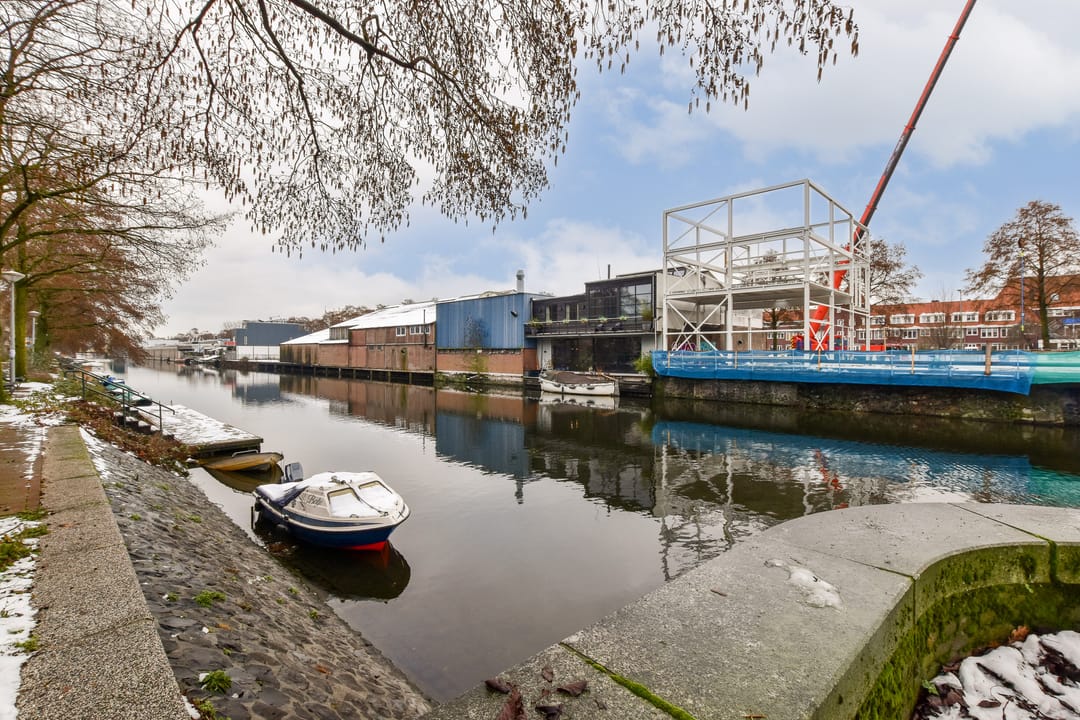 Photo 16 of Veelaan 25