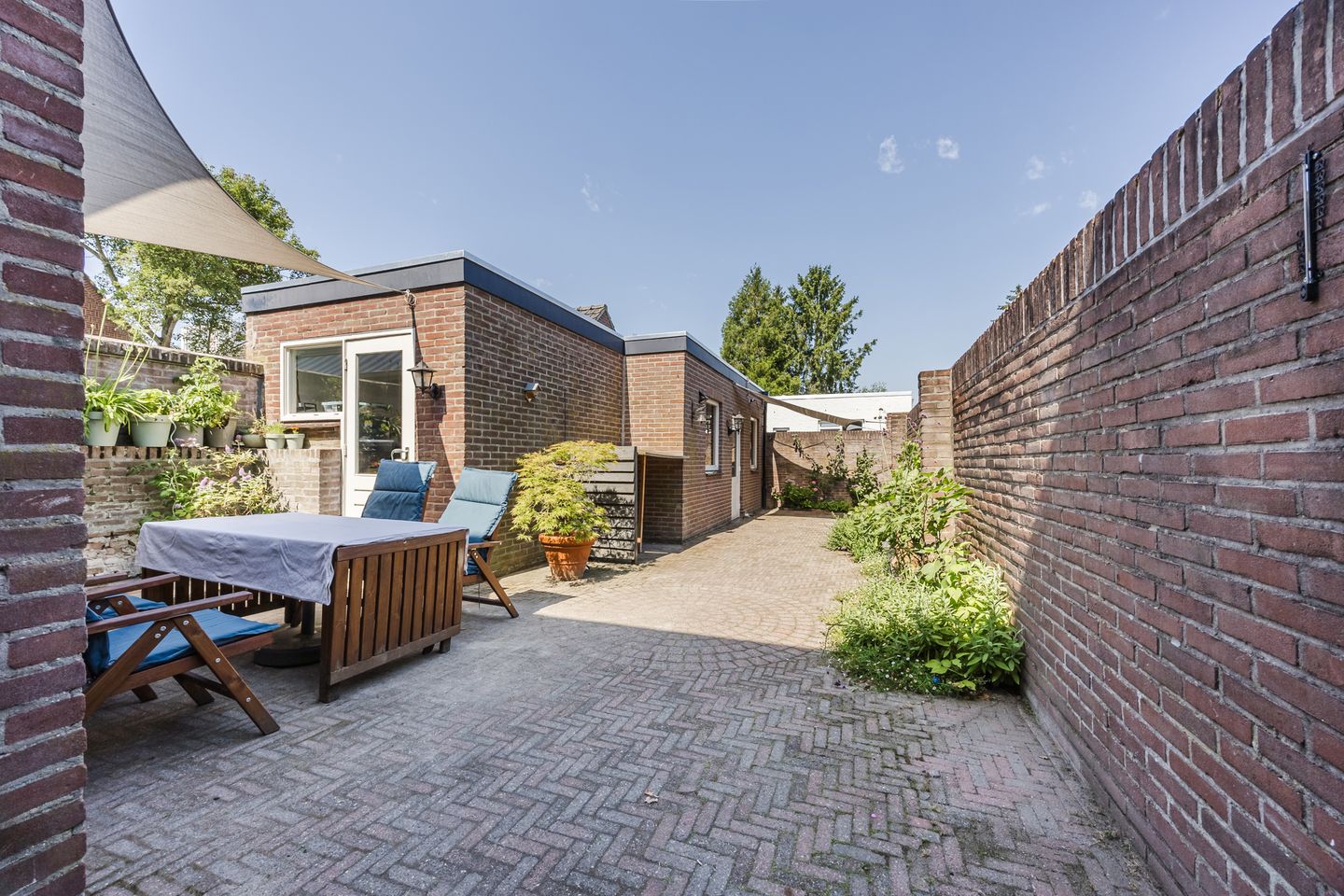 Foto 10 van Christinaweg 3