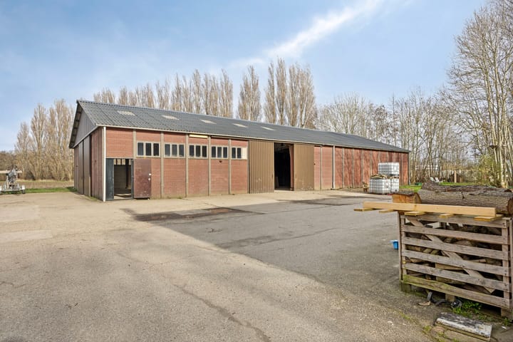 Oosthoek 25, Piershil