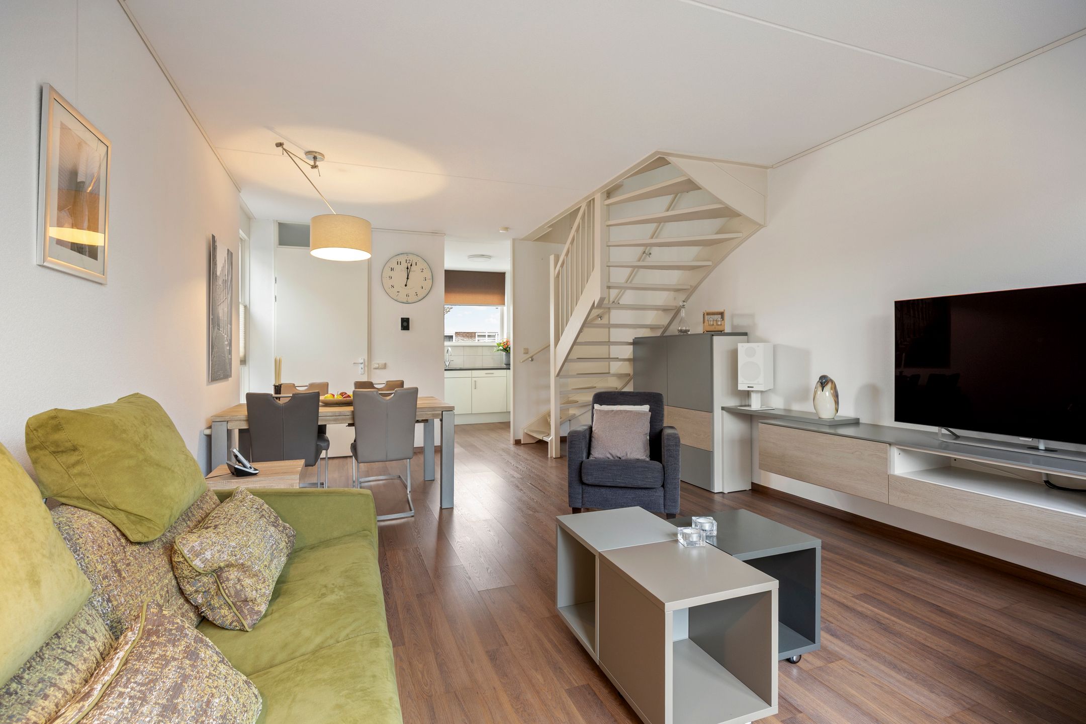 Photo 6 of Hoefstraat 43