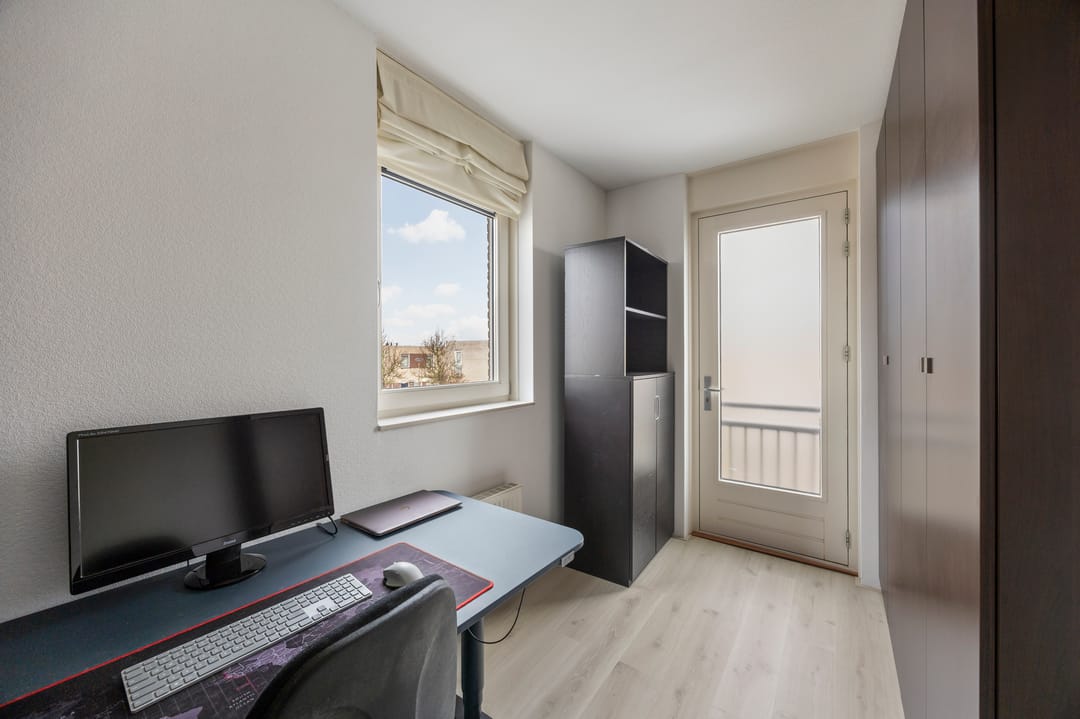 Photo 16 of Hoefstraat 43