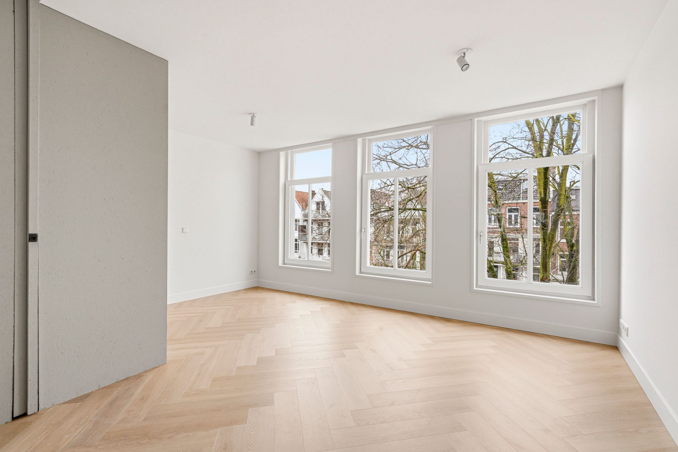Light and Stylish Apartment in Sarphatiparkbuurt — 18