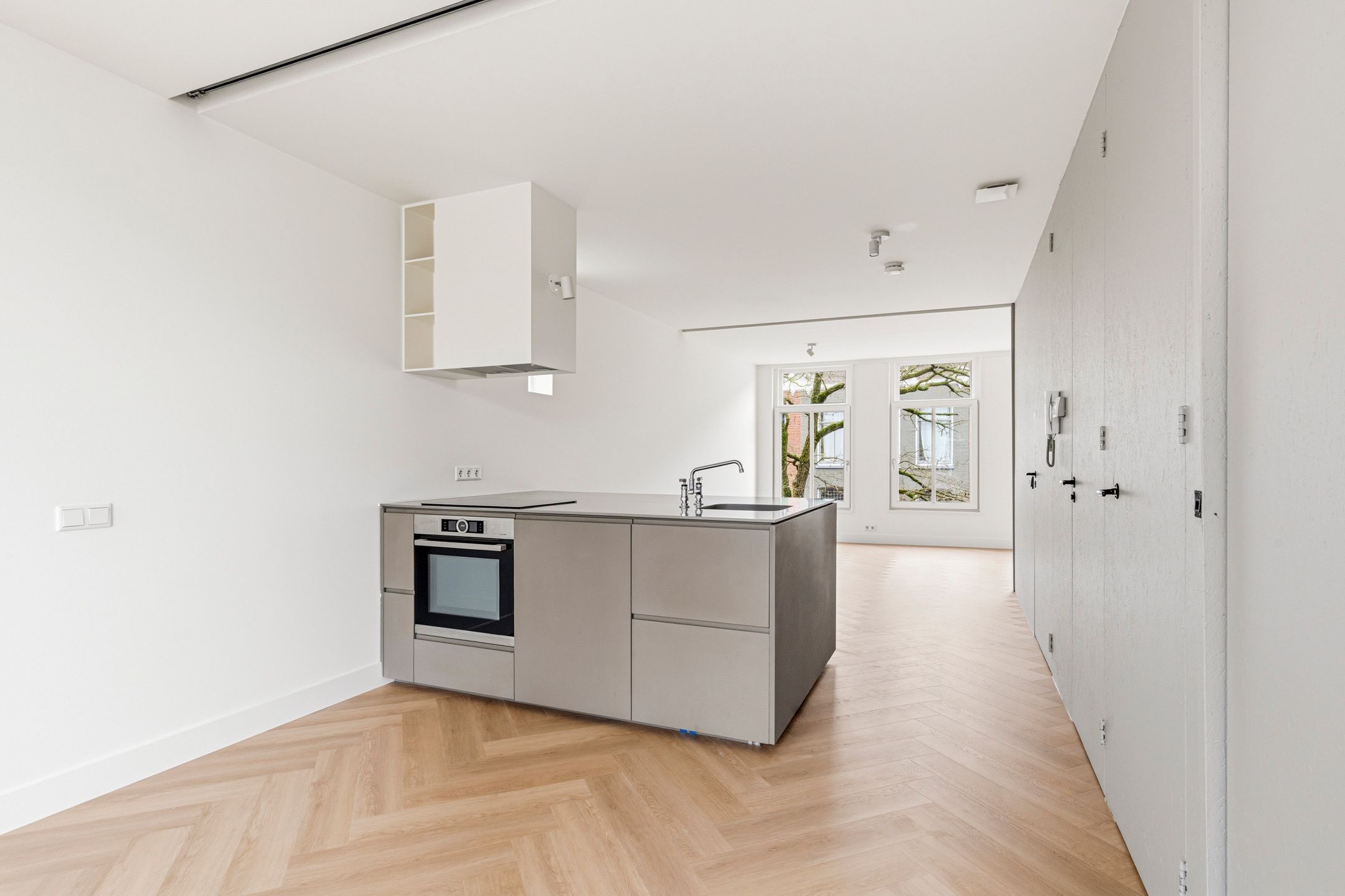 Light and Stylish Apartment in Sarphatiparkbuurt — 15