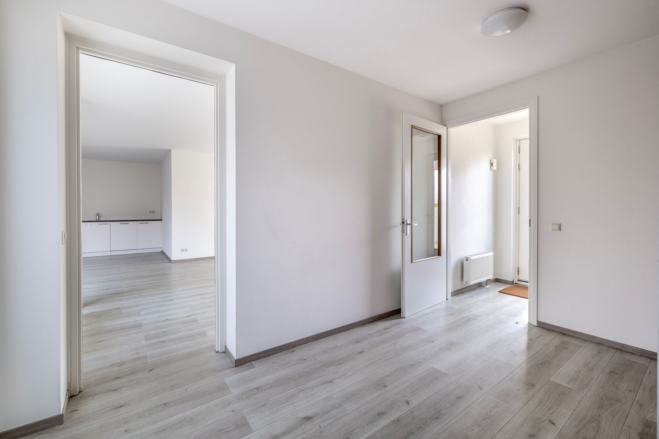 Foto 6 van Agneshove 12