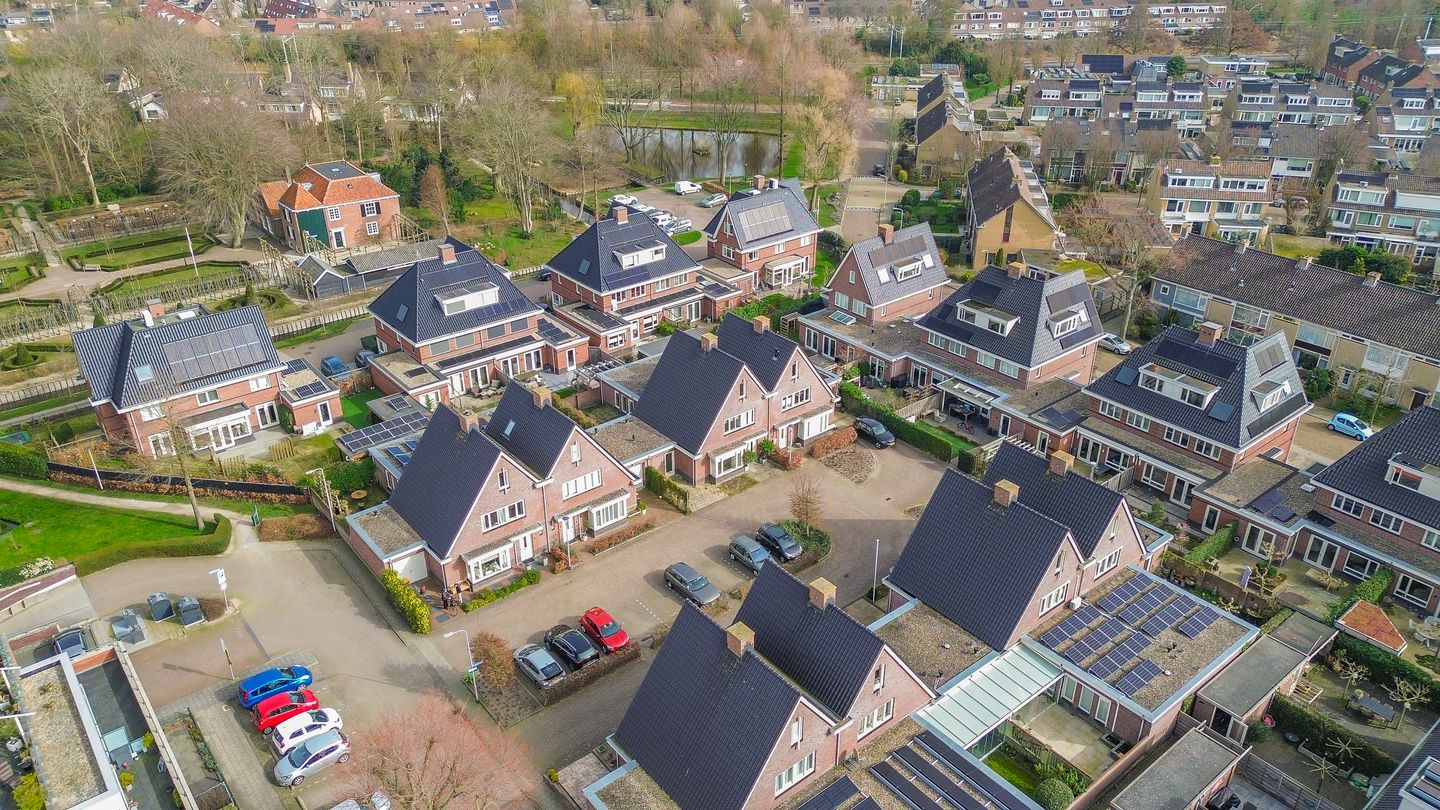 Foto 44 van Agneshove 12