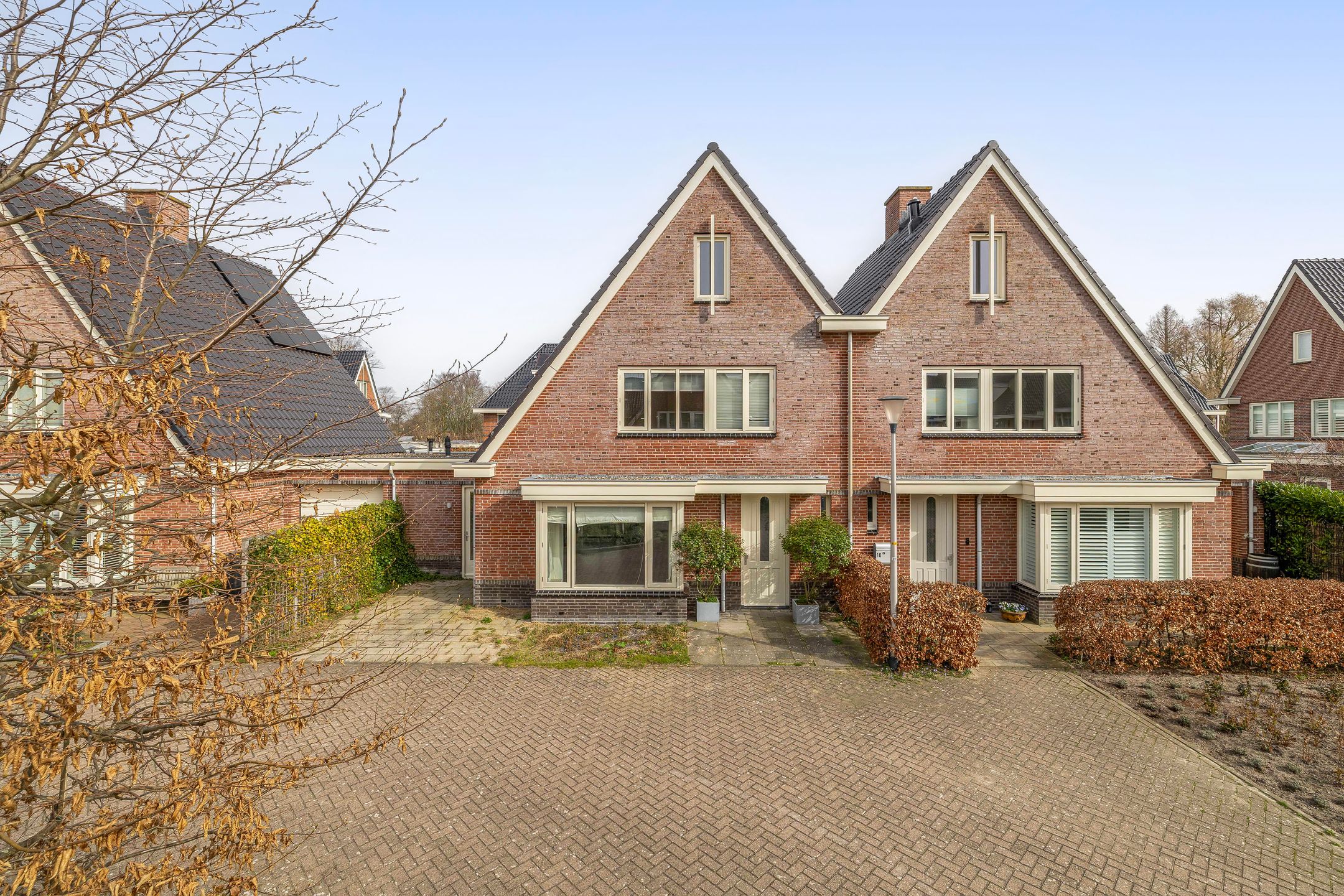 Foto 54 van Agneshove 12