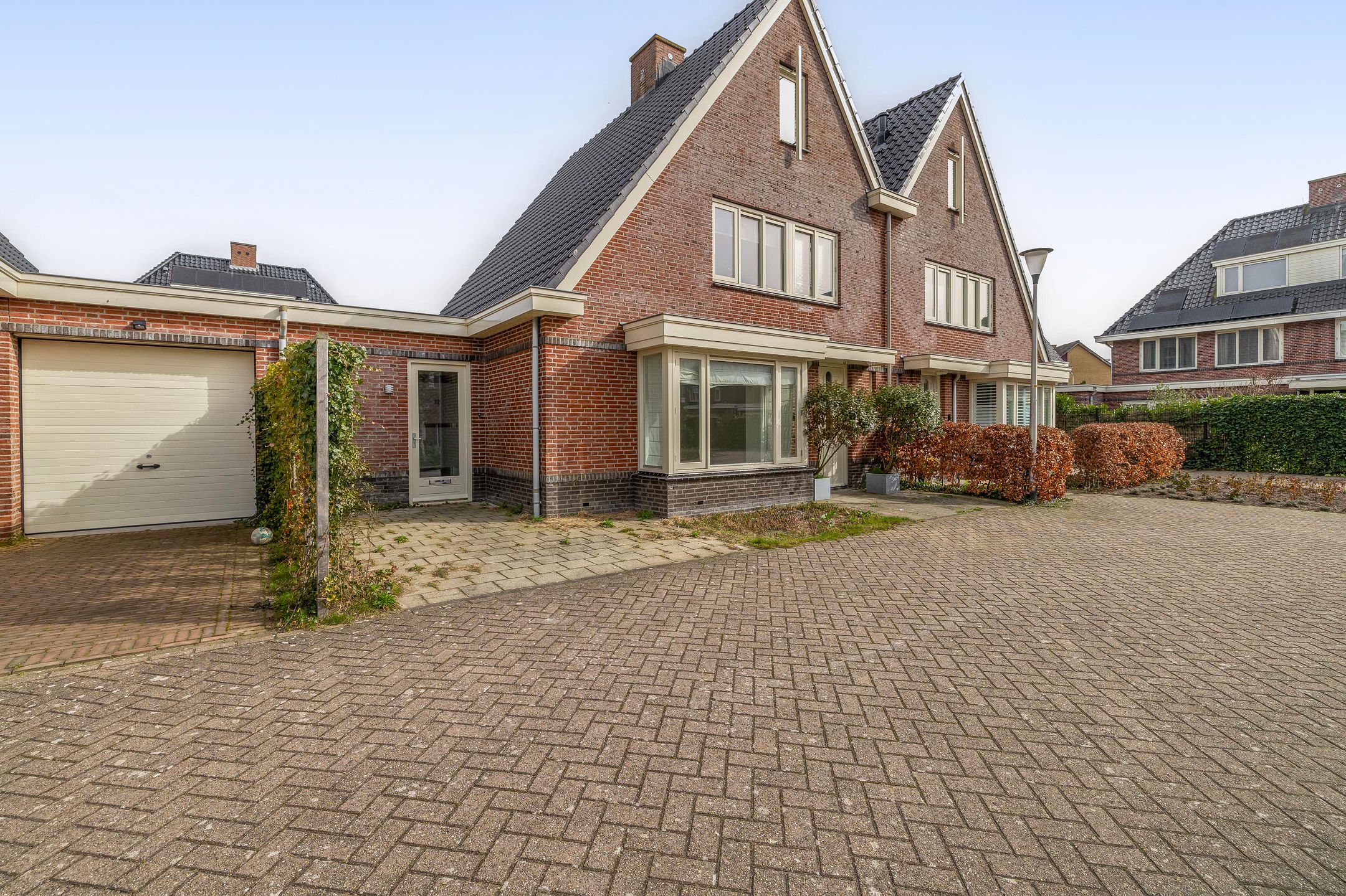 Foto 57 van Agneshove 12