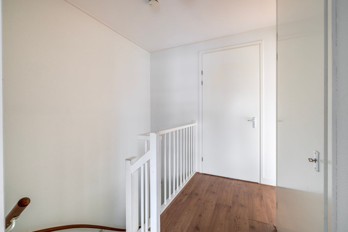 Foto 29 van Agneshove 12