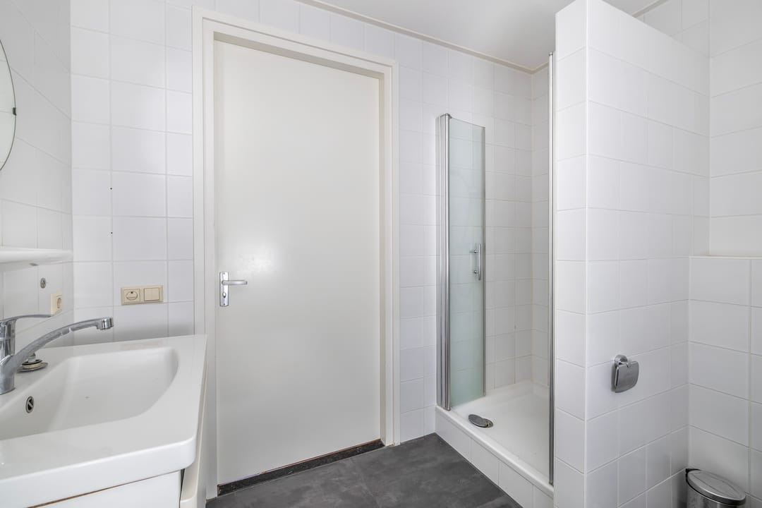 Foto 38 van Agneshove 12