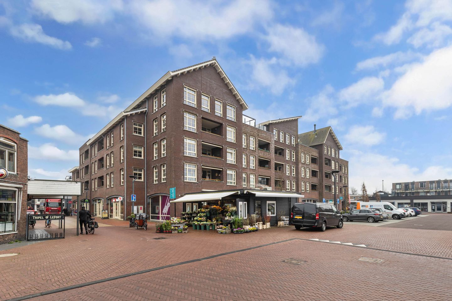 Photo 44 of Markt 76