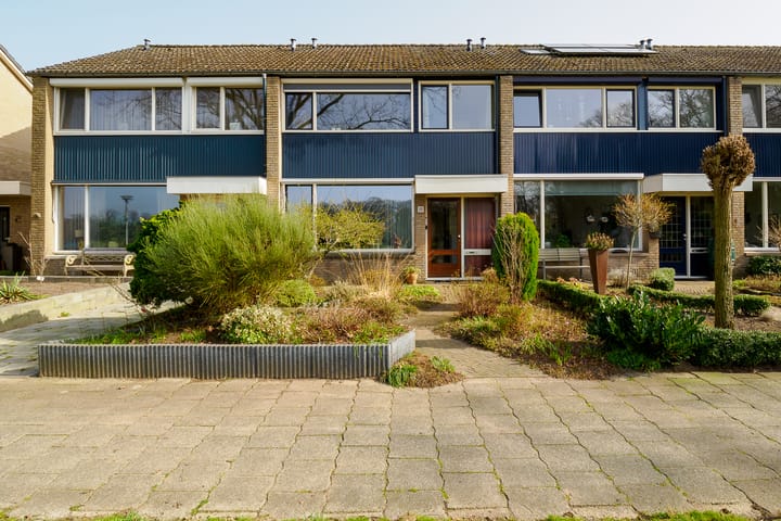 Photo 2 of Doolhof 18