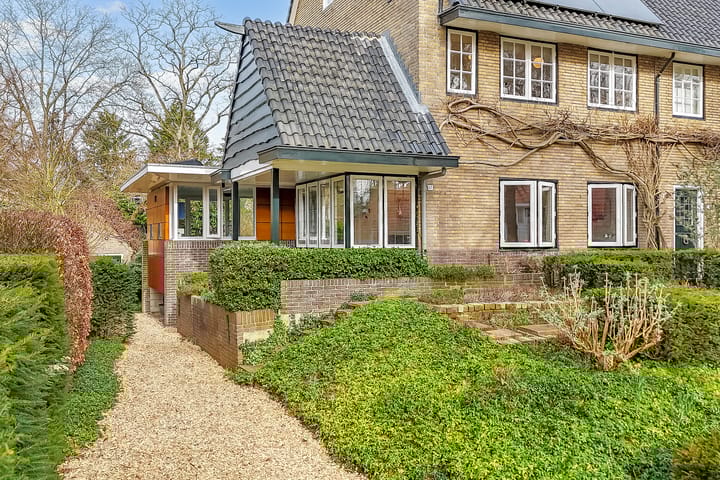 Foto 3 van Dr. Julius Röntgenlaan 17