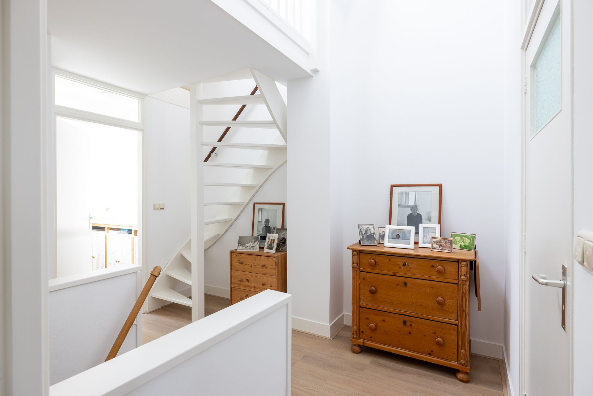 Foto 33 van Nachtegaallaan 10