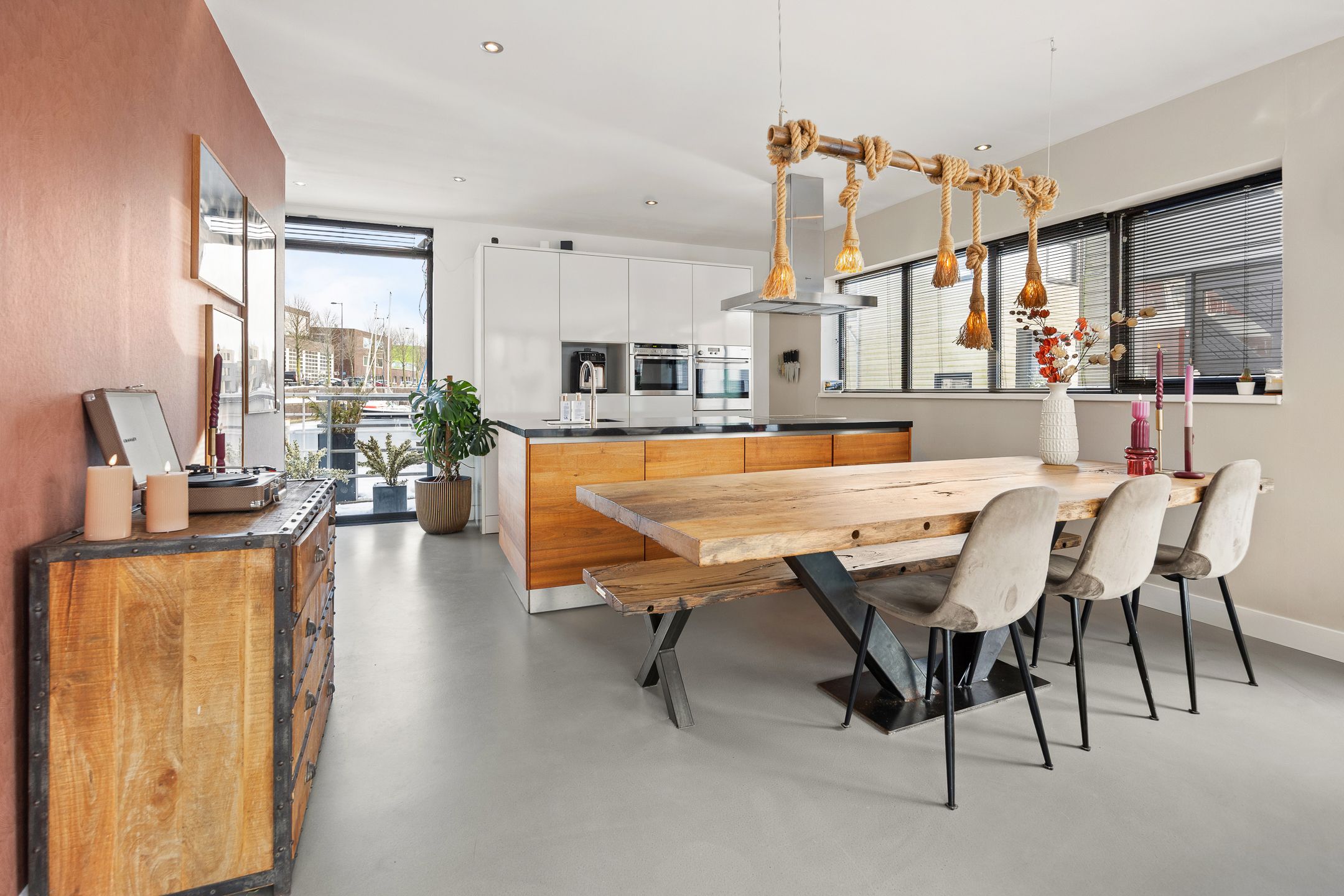 Foto 9 van Brigantijnkade 46