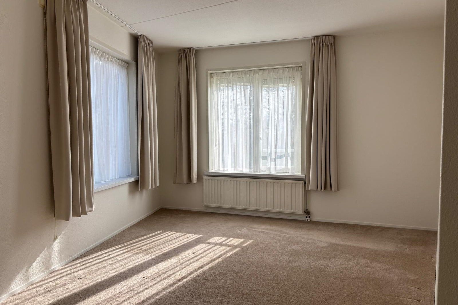 Photo 15 of J.J. Benteijnstraat 39