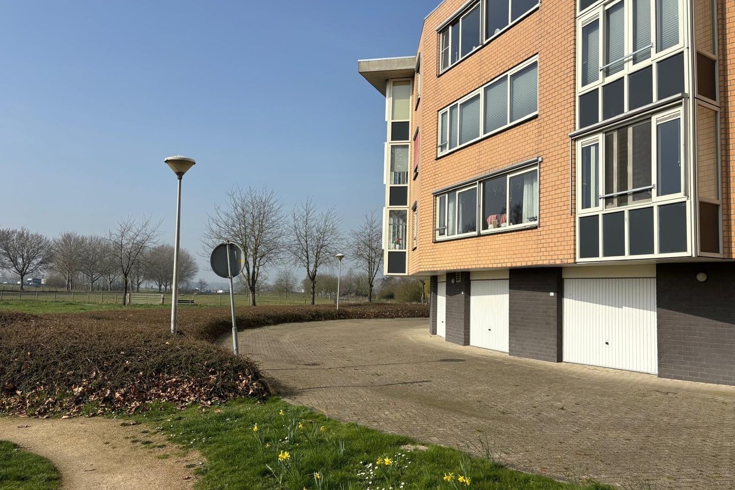 Photo 29 of J.J. Benteijnstraat 39