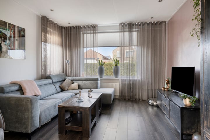 Photo 3 of Hoofdstraat 15