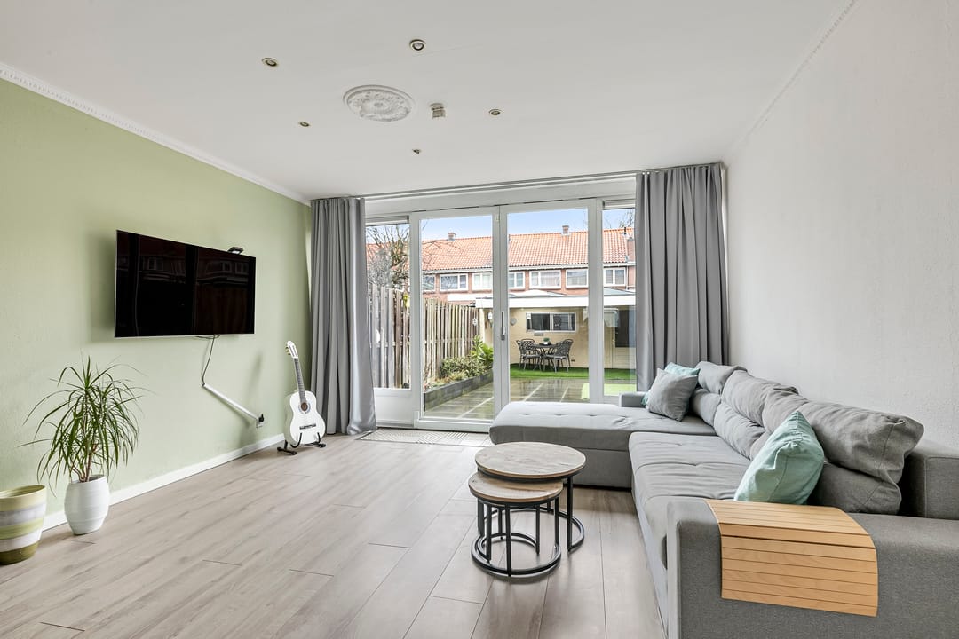 Foto 8 van Haagdoornstraat 13