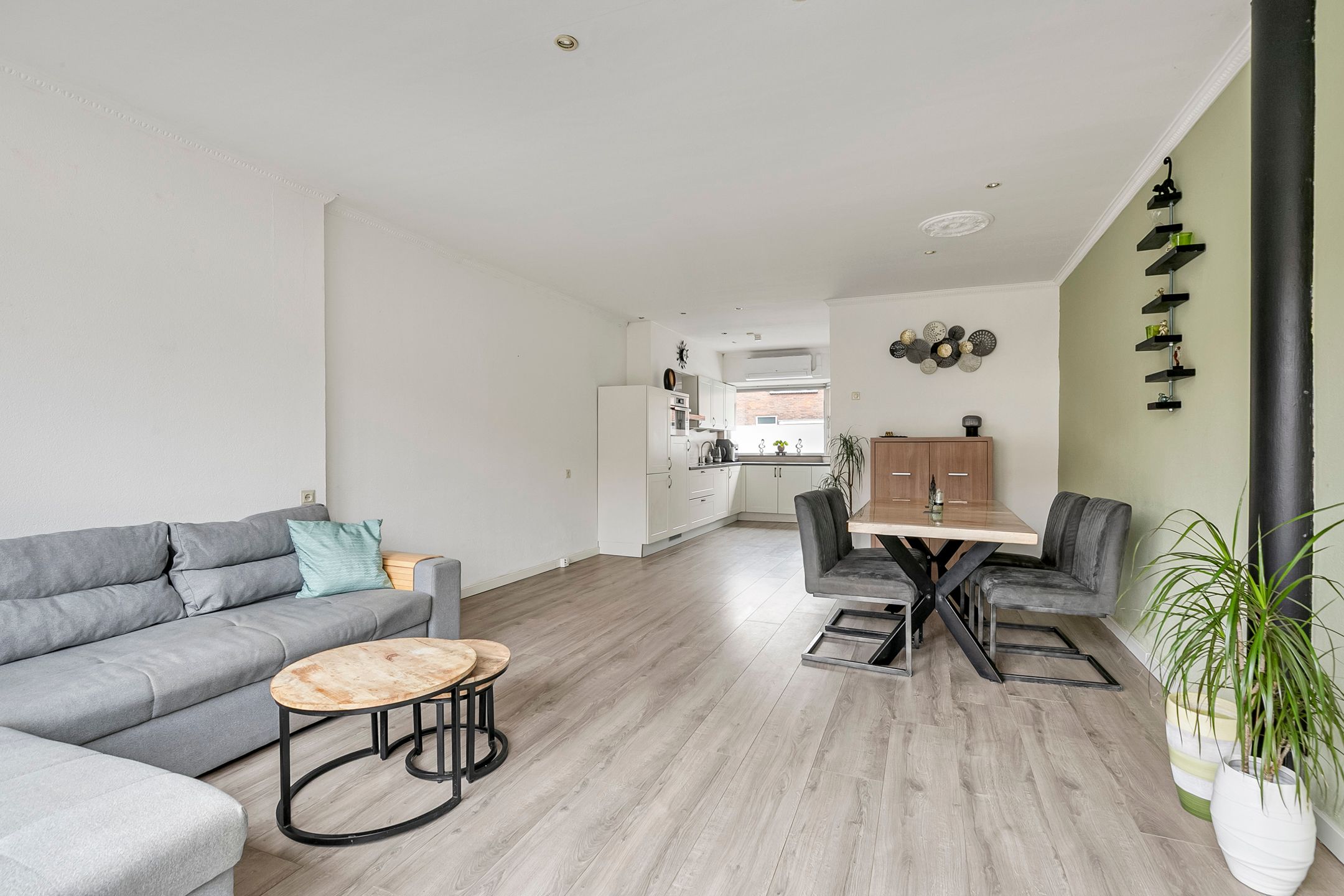 Foto 9 van Haagdoornstraat 13