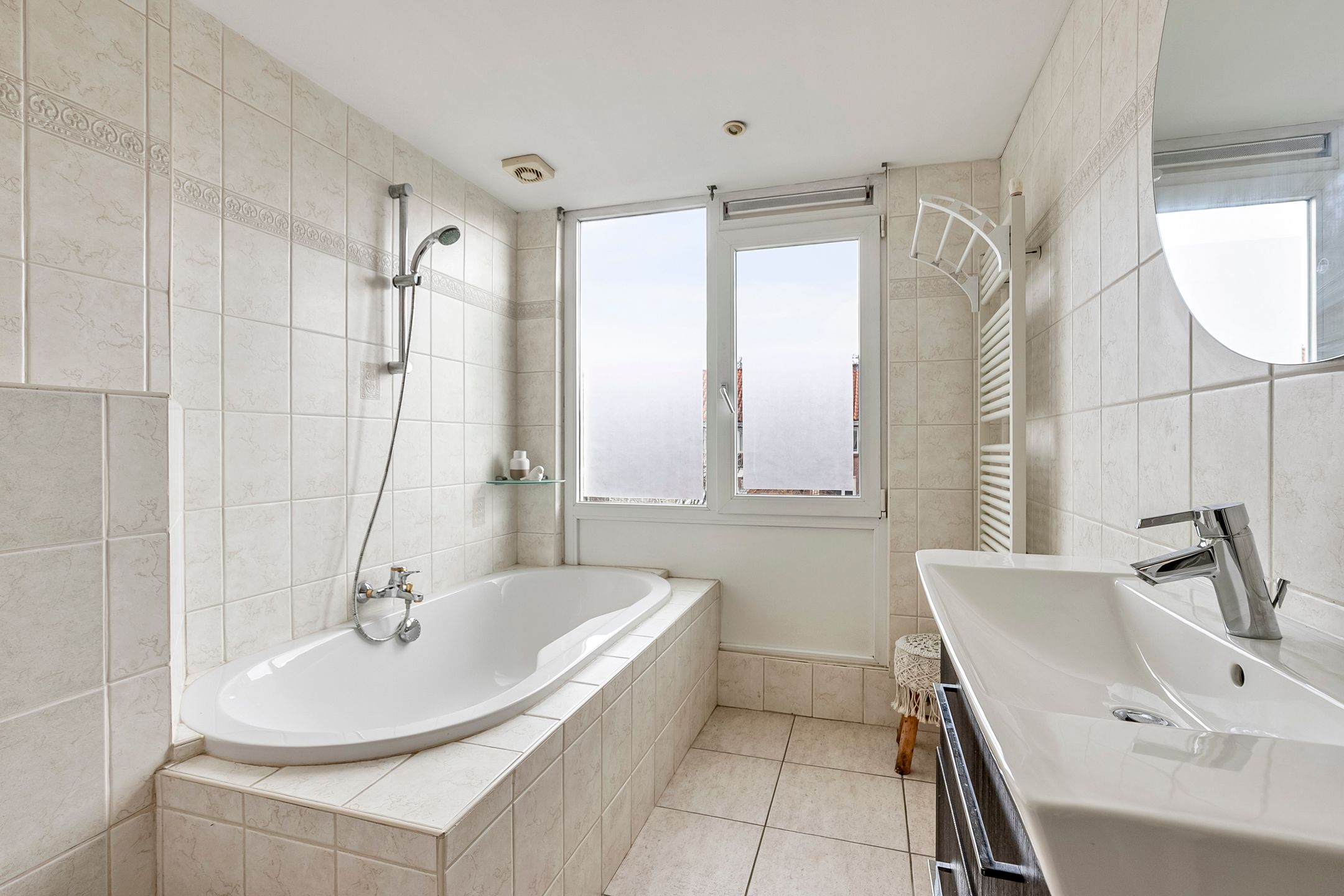 Foto 24 van Haagdoornstraat 13