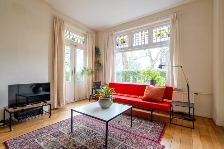 Photo 2 of Nassaulaan 1