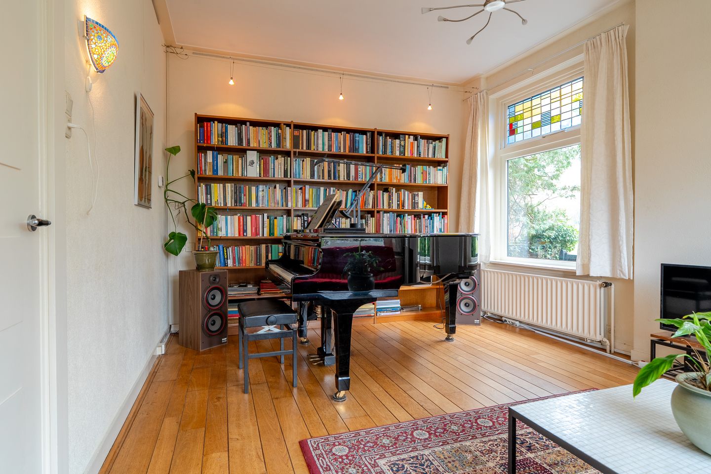 Foto 19 van Nassaulaan 1