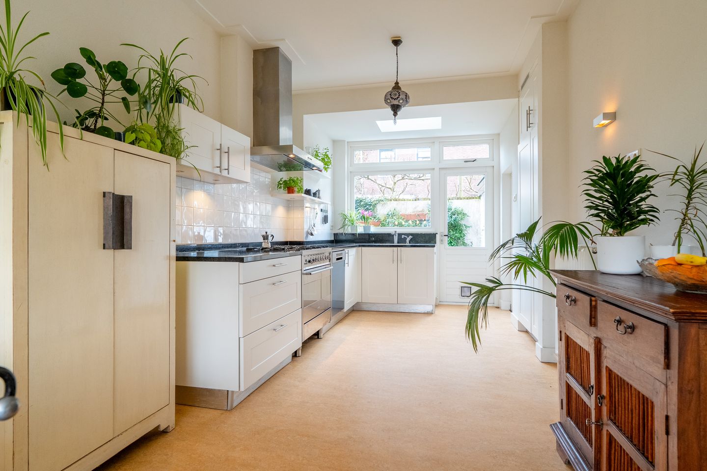 Foto 25 van Nassaulaan 1