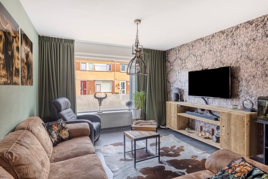 Photo 11 of Tarwestraat 18