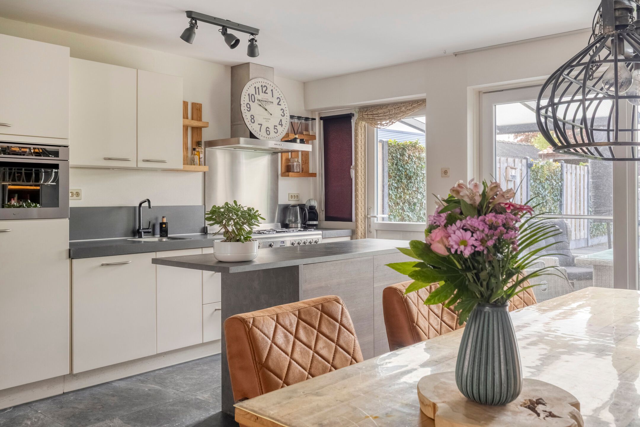 Photo 15 of Tarwestraat 18