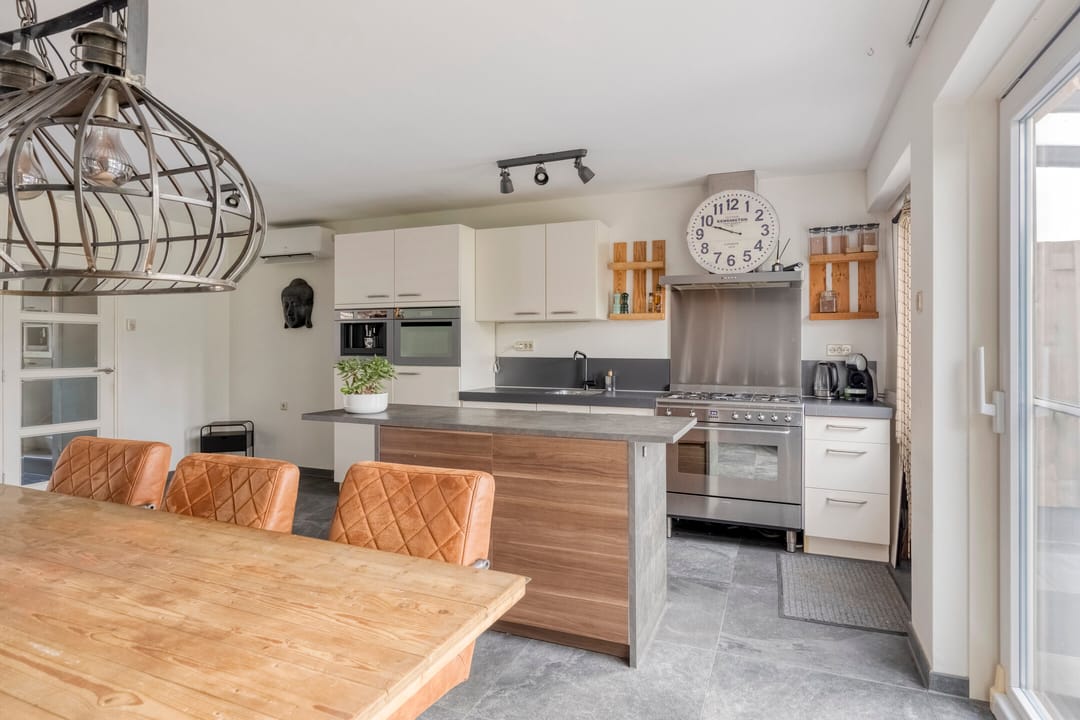 Photo 16 of Tarwestraat 18