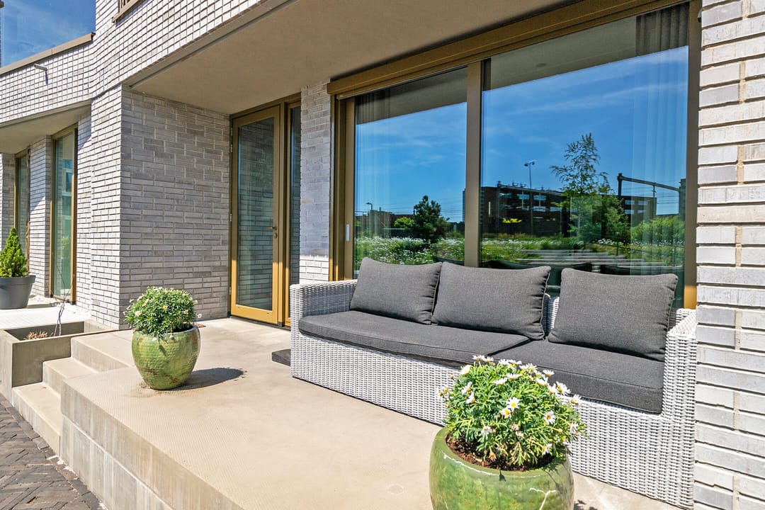 Luxurious and energy-efficient ground floor apartment with private parking in Breda — 46