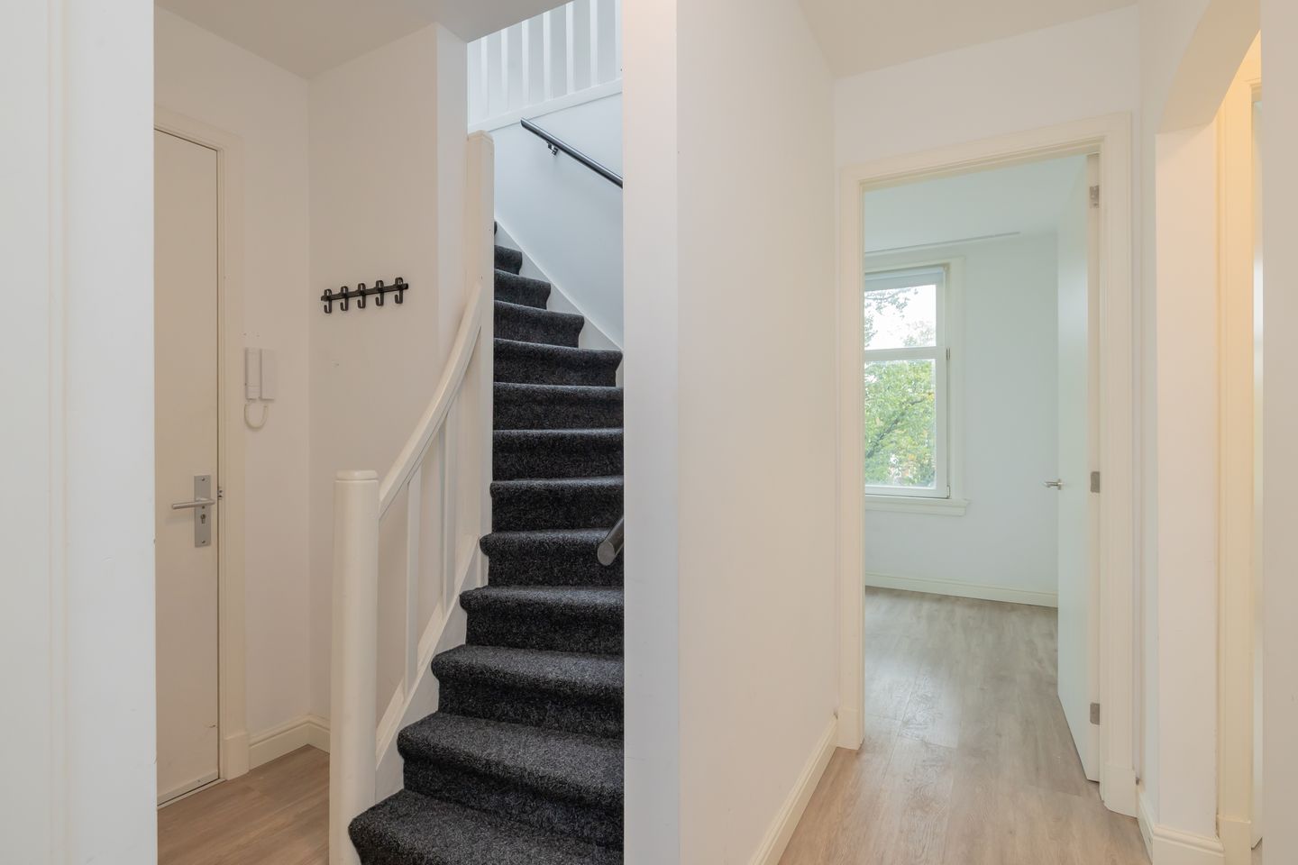 Foto 10 van Hoofddorpplein 15-3