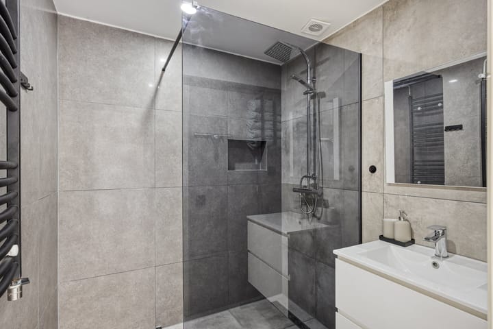 Photo 4 of Lisstraat 92-A