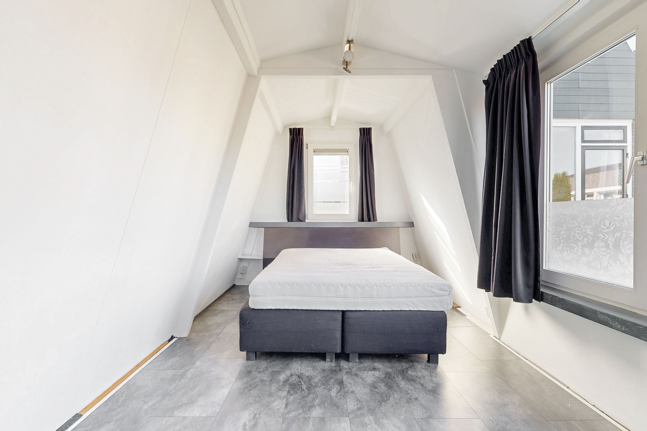 Foto 21 van Burgemeester Swartstraat 2-B