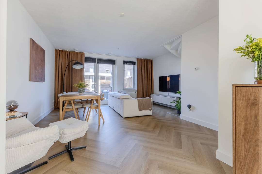 Foto 2 van Conducteur 3