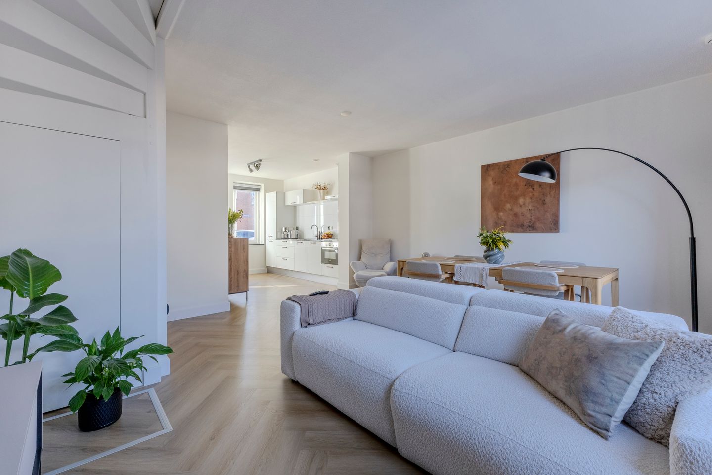 Foto 5 van Conducteur 3