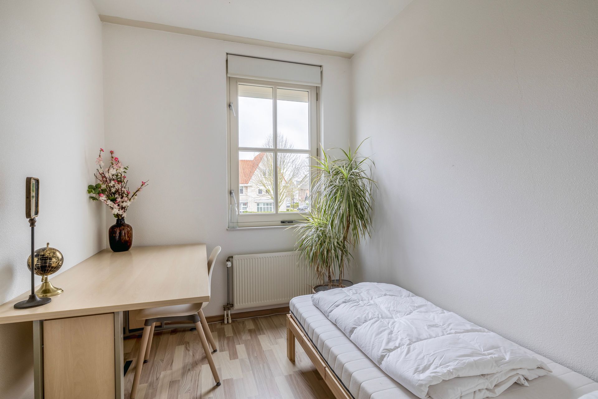 Spacious Waterfront Terraced House in Middelharnis — 21