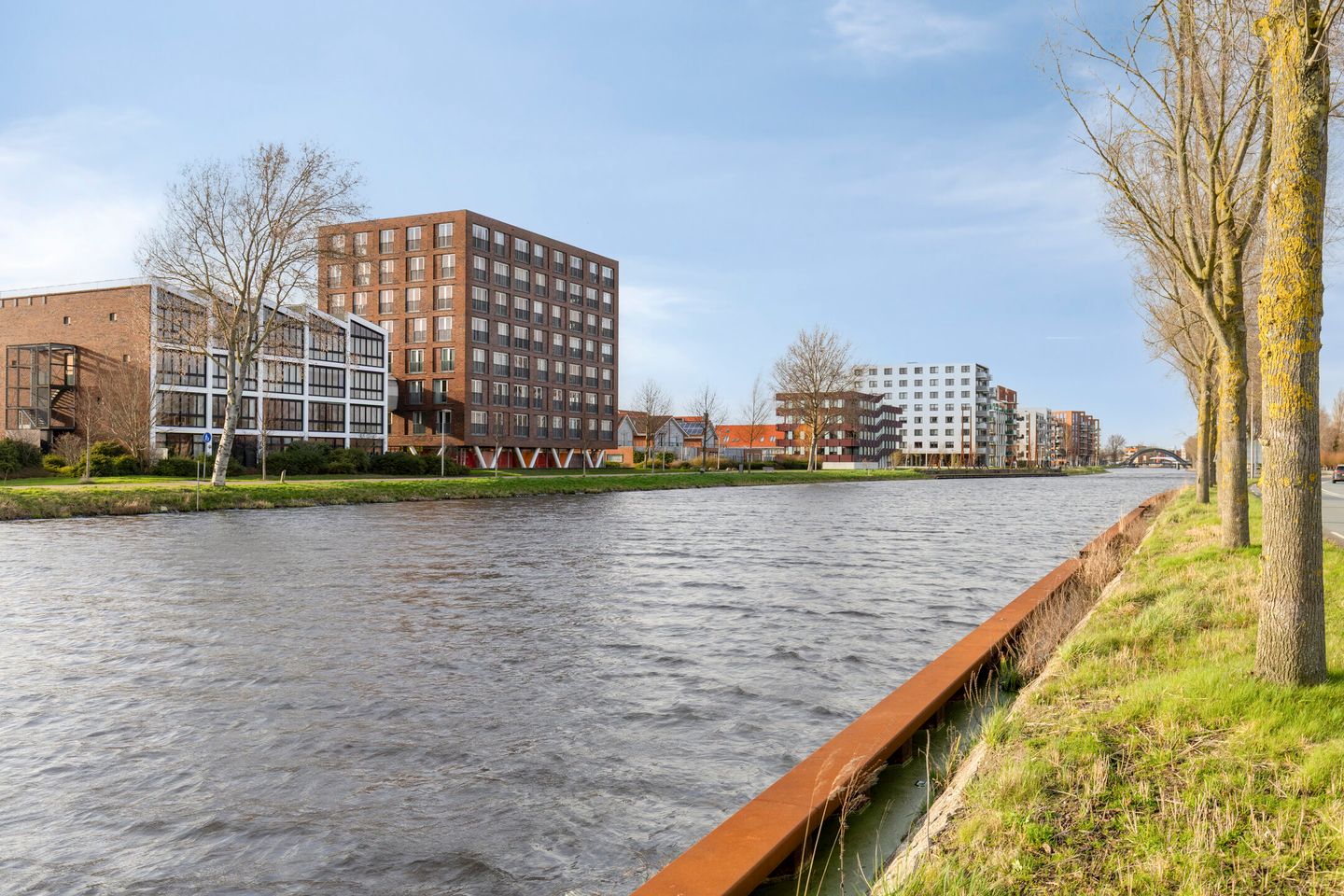 Foto 44 van Goudenregenstraat 81