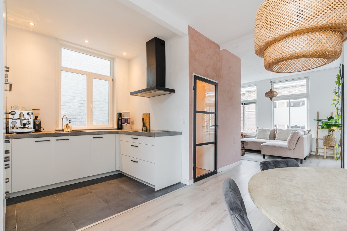 Foto 10 van Leidsezijstraat 11-RD