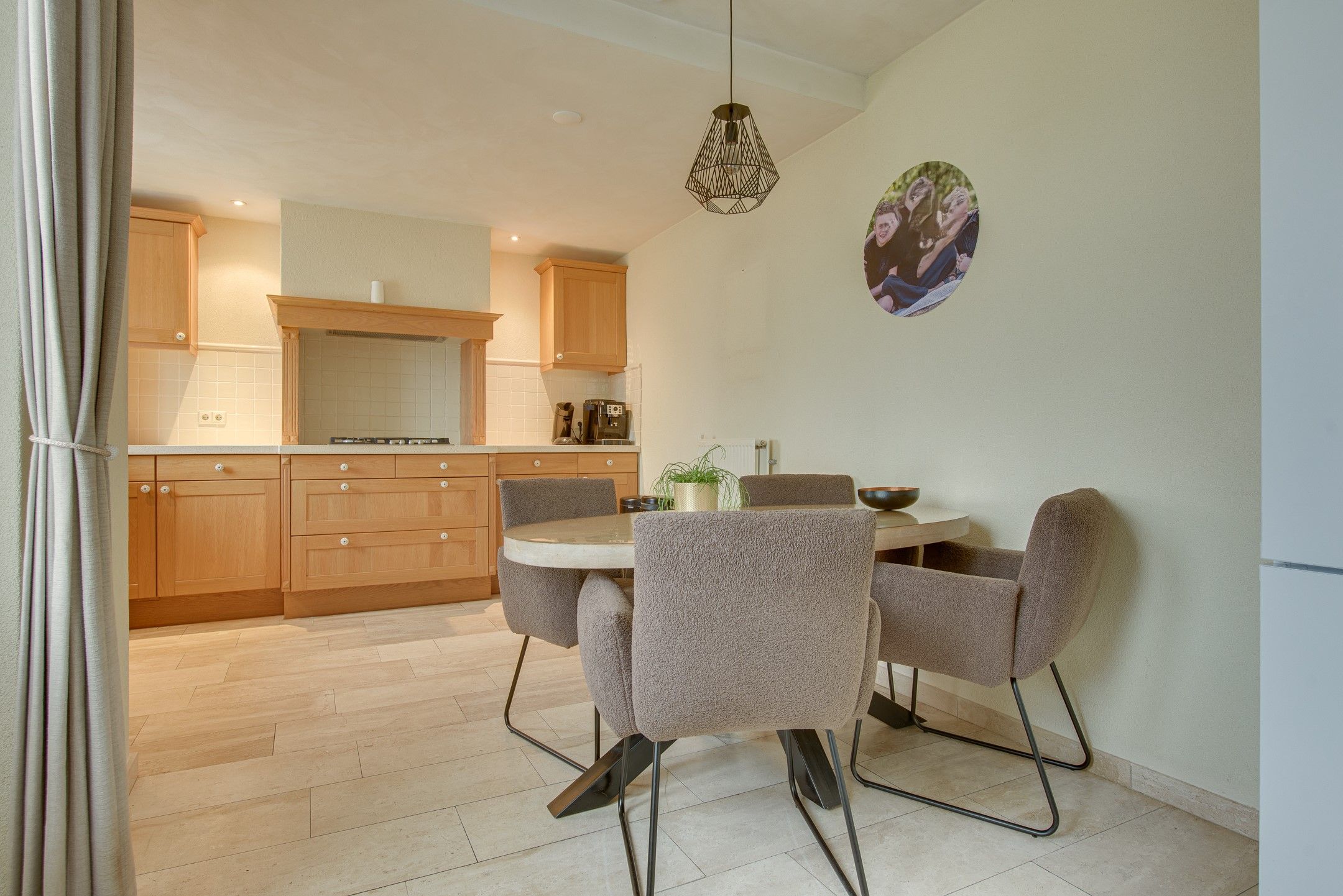 Foto 9 van Paulus Potterstraat 1