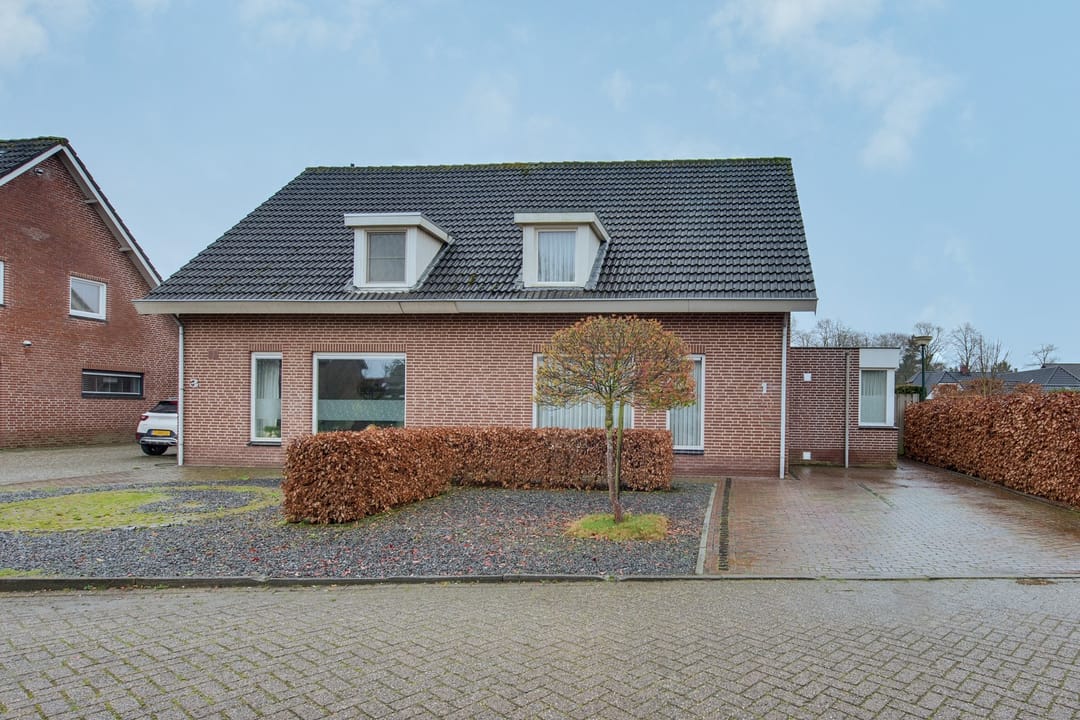 Foto 32 van Paulus Potterstraat 1