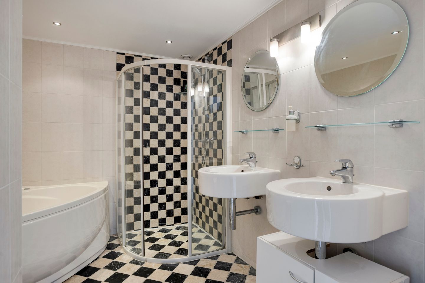 Photo 4 of De Wijzend 130