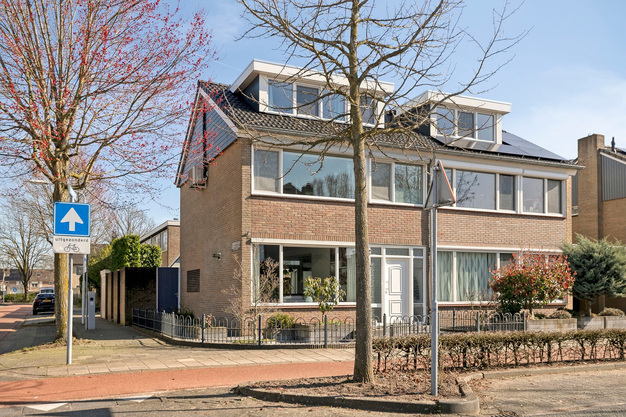 Michiel de Ruijterstraat 48 
